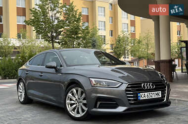 Лифтбек Audi A5 Sportback 2017 в 