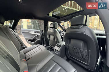 Лифтбек Audi A5 Sportback 2017 в 