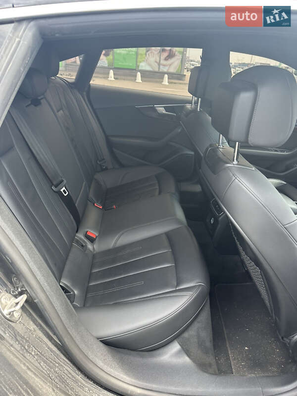 Лифтбек Audi A5 Sportback 2019 в Киеве