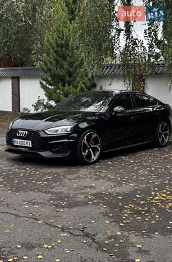 Лифтбек Audi A5 Sportback 2017 в 