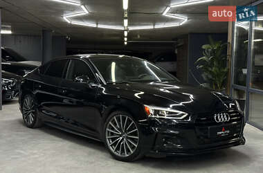 Лифтбек Audi A5 Sportback 2017 в 
