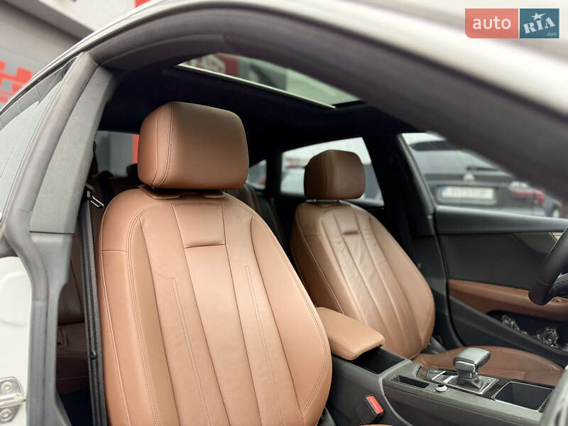 Лифтбек Audi A5 Sportback 2021 в Киеве