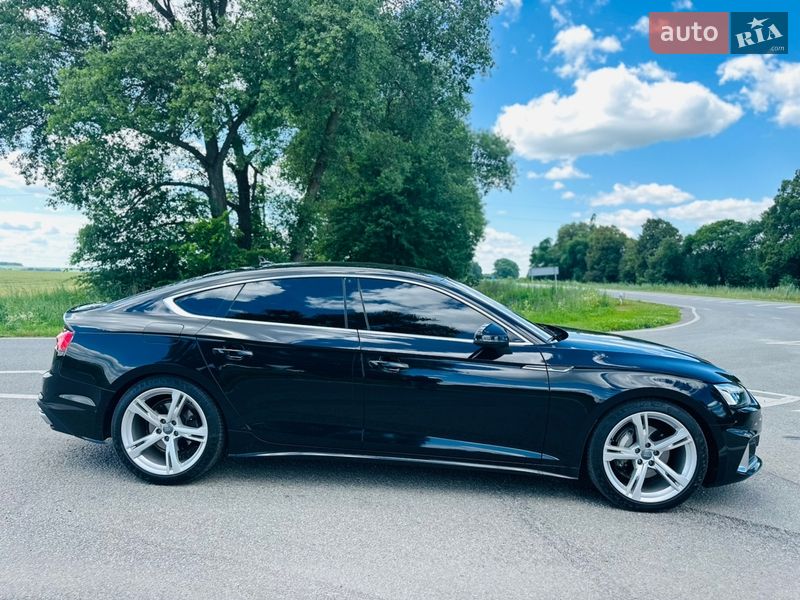 Ліфтбек Audi A5 Sportback 2020 в Ромнах