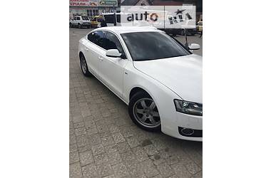 Седан Audi A5 2011 в Львове