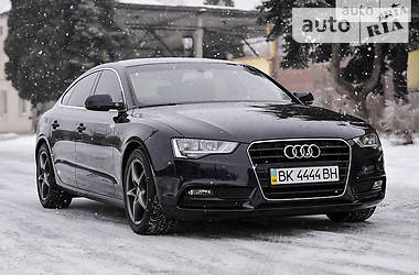 Седан Audi A5 2012 в Ровно