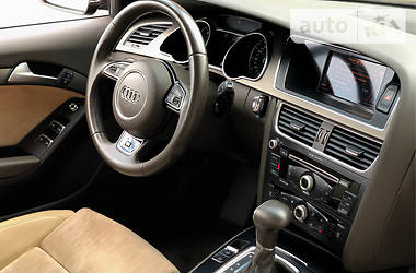 Кабриолет Audi A5 2012 в Киеве