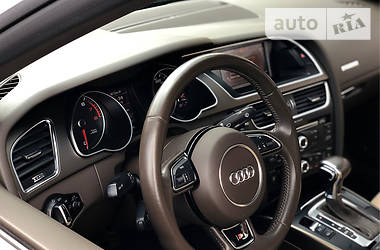 Кабриолет Audi A5 2012 в Киеве