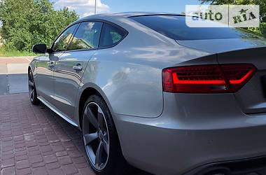 Хэтчбек Audi A5 2013 в Киеве