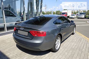 Хетчбек Audi A5 2013 в 