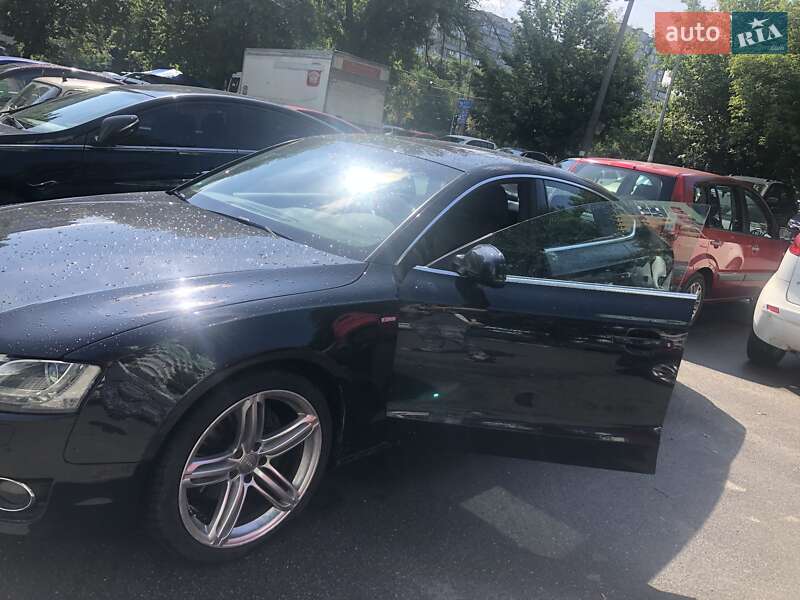 Купе Audi A5 2011 в Києві фото 2 Купе Audi A5 2011 в Києві