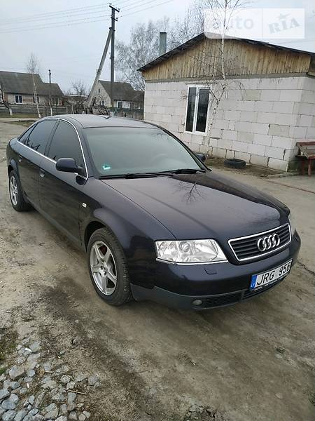 Седан Audi A5 2000 в 
