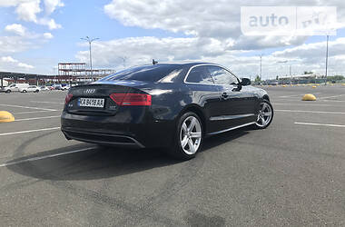 Купе Audi A5 2015 в Киеве