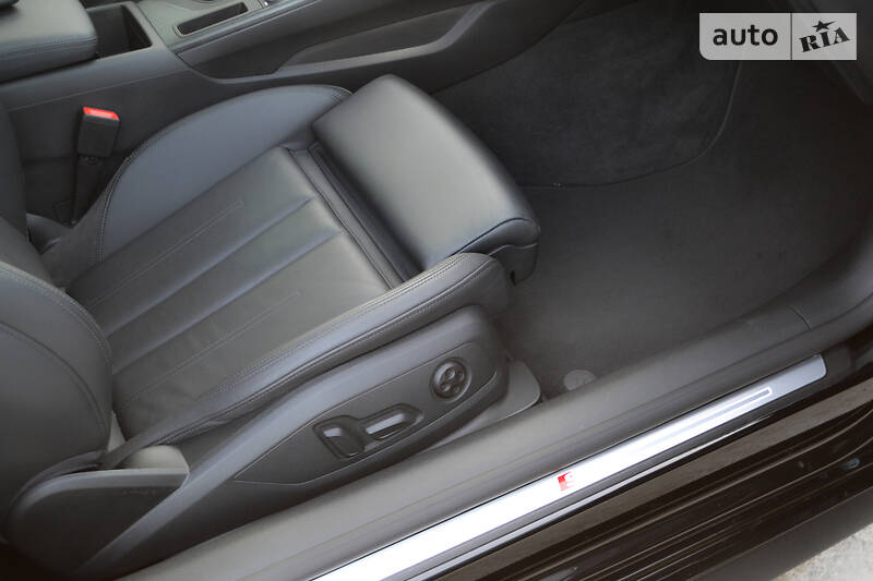 Купе Audi A5 2018 в Києві