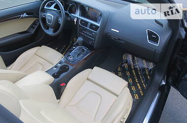 Кабриолет Audi A5 2010 в 
