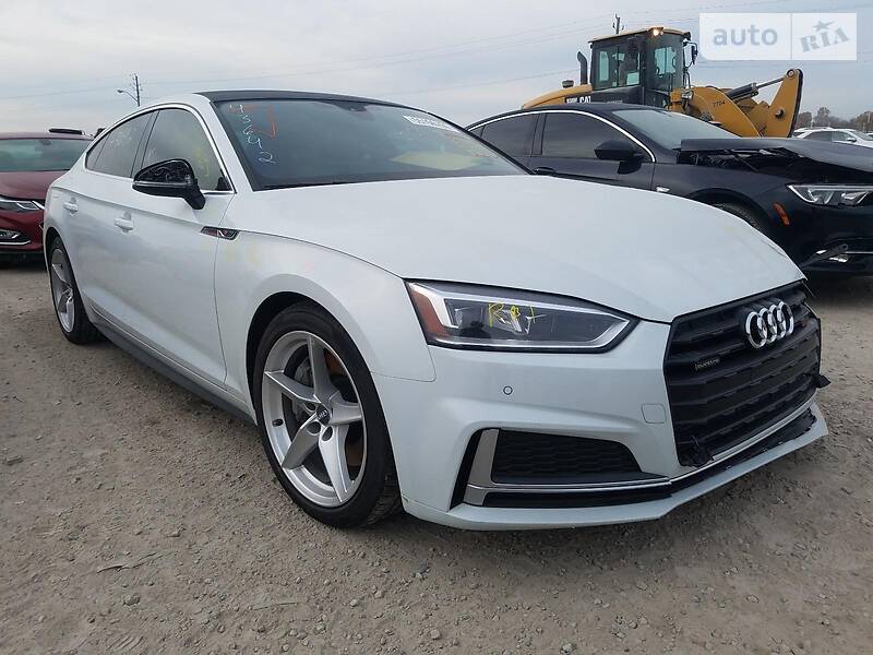 Седан Audi A5 2018 в Ровно