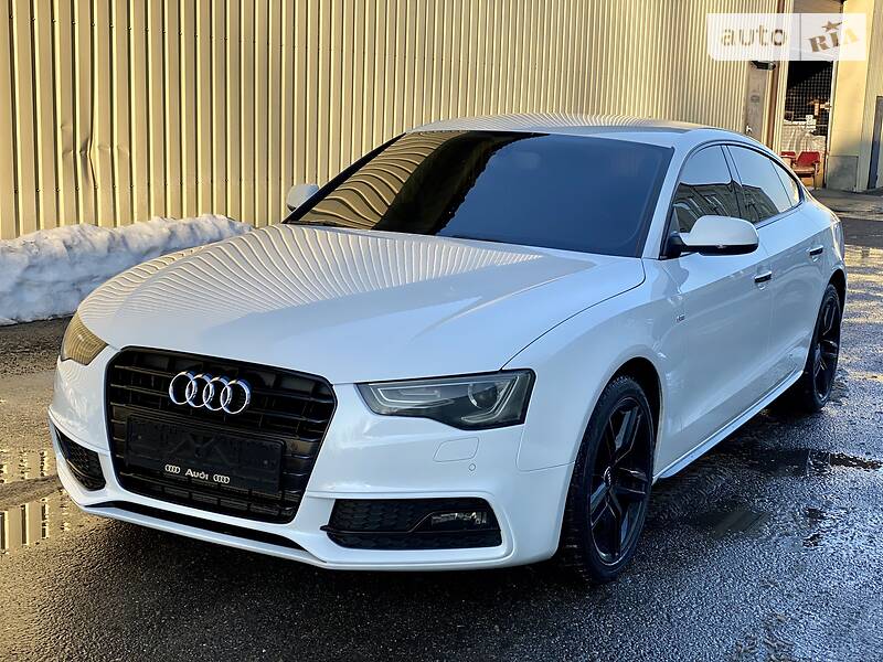 Лифтбек Audi A5 2014 в Киеве