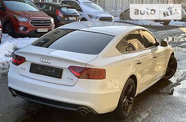 Лифтбек Audi A5 2014 в 