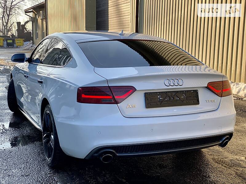 Лифтбек Audi A5 2014 в Киеве
