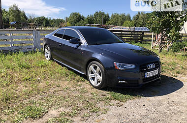 Купе Audi A5 2015 в 