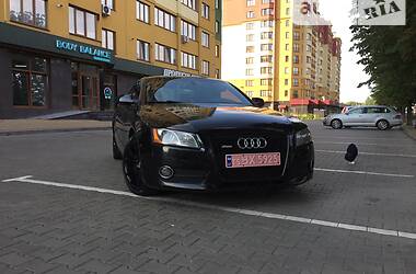 Купе Audi A5 2010 в Луцке