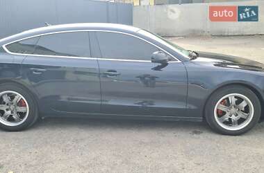 Купе Audi A5 2011 в 