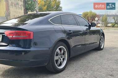 Купе Audi A5 2011 в 