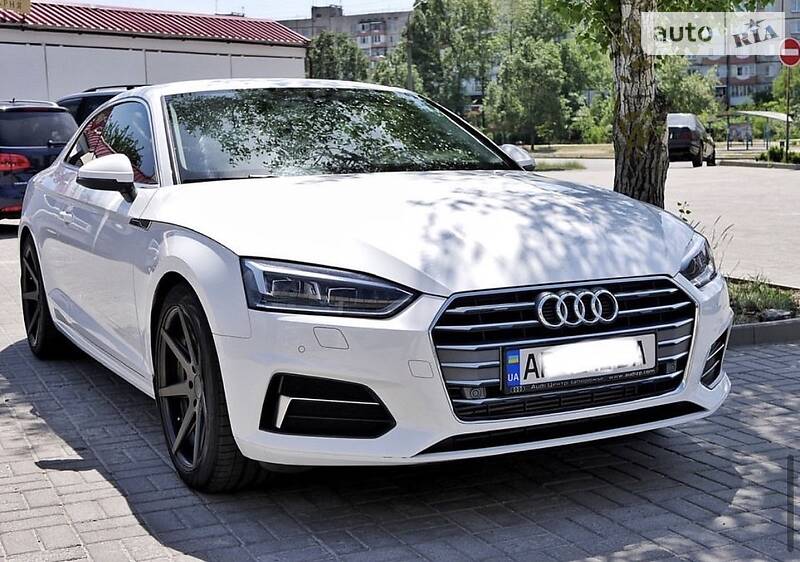 Купе Audi A5 2017 в Запорожье