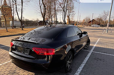 Купе Audi A5 2012 в 