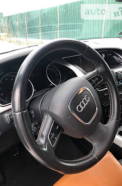 Седан Audi A5 2011 в Виноградові