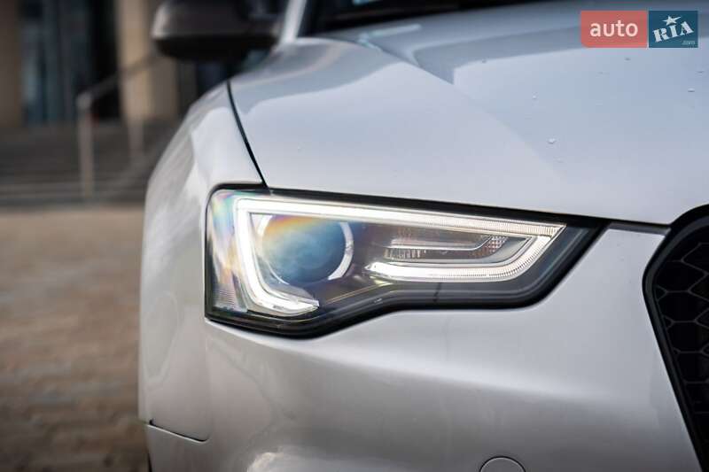 Кабриолет Audi A5 2011 в Киеве