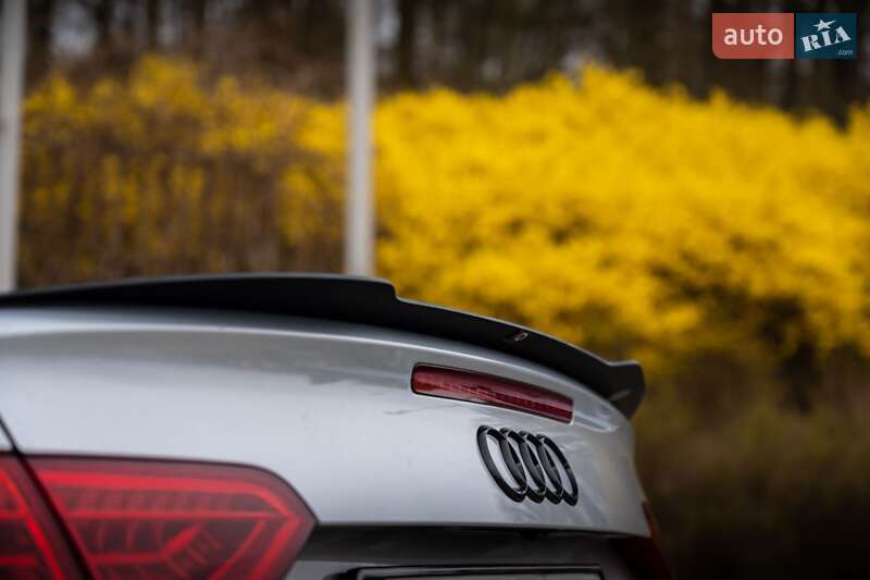 Кабриолет Audi A5 2011 в Киеве