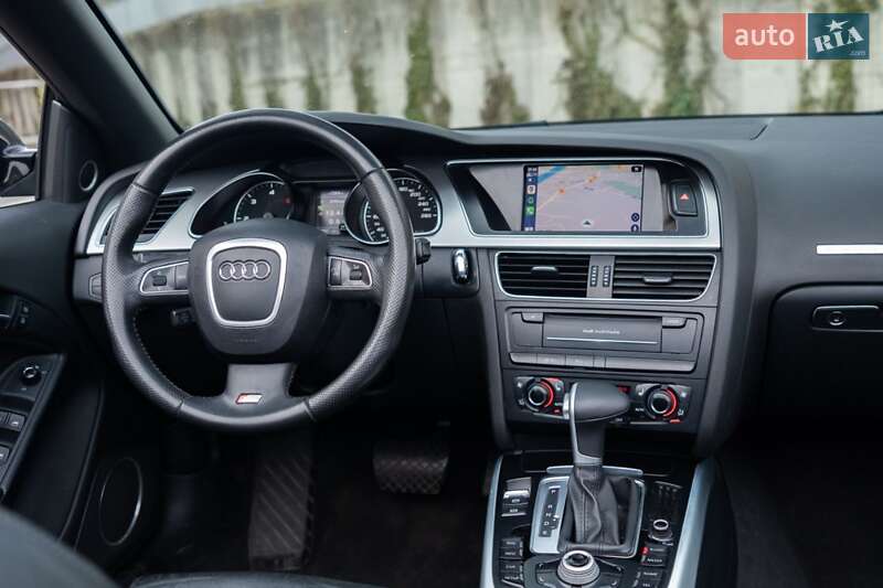 Кабриолет Audi A5 2011 в Киеве