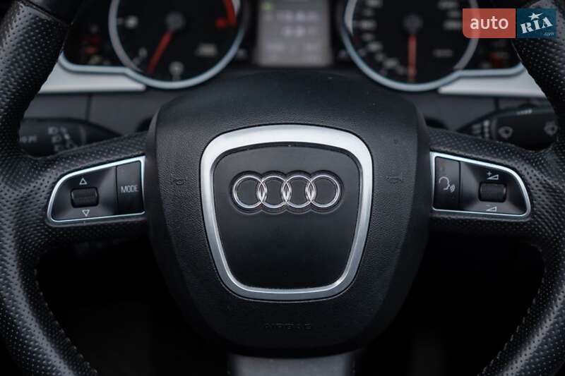 Кабриолет Audi A5 2011 в Киеве