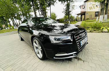Купе Audi A5 2015 в 