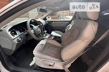Купе Audi A5 2012 в 