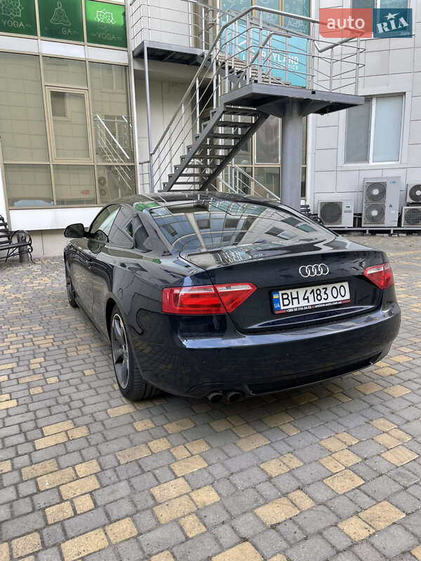 Купе Audi A5 2009 в Одессе