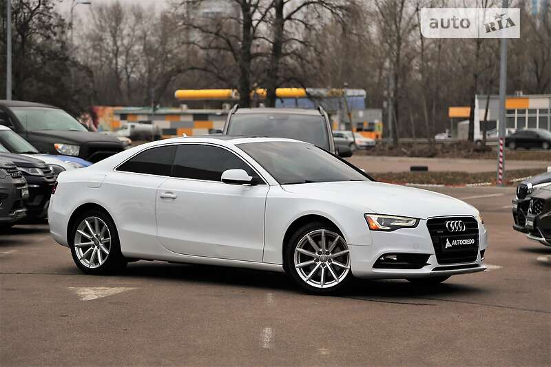 Купе Audi A5 2015 в 