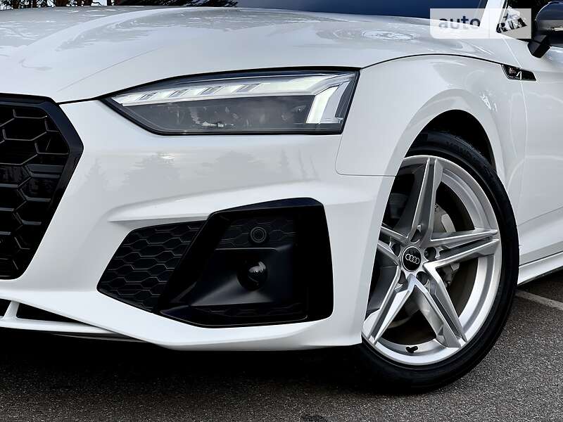 Лифтбек Audi A5 2022 в Киеве