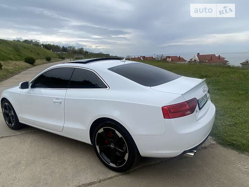 Купе Audi A5 2014 в Одесі