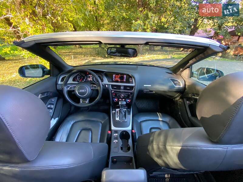 Кабриолет Audi A5 2014 в Львове
