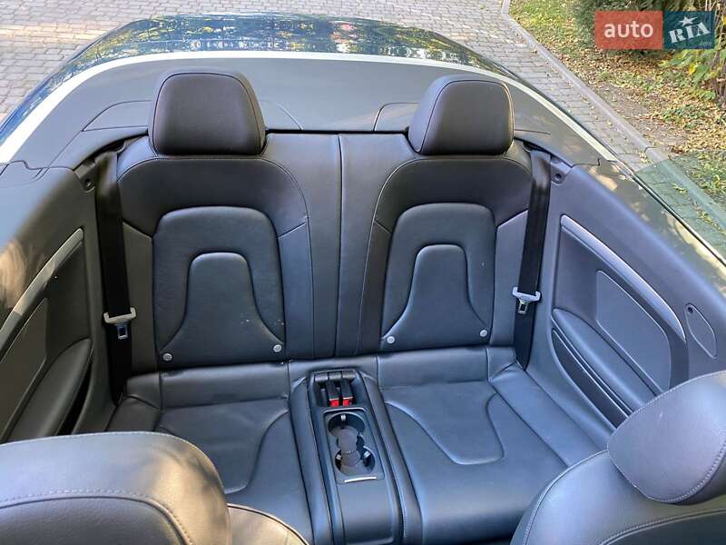 Кабриолет Audi A5 2014 в Львове