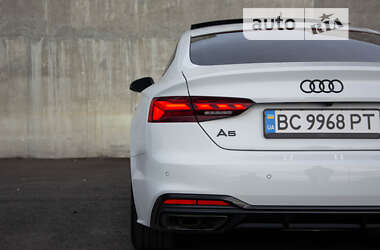 Лифтбек Audi A5 2022 в Львове