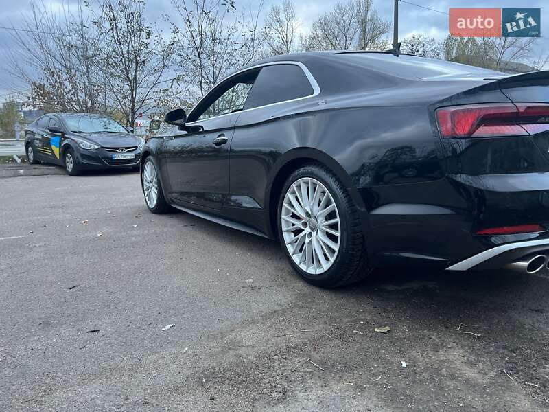 Купе Audi A5 2017 в Киеве
