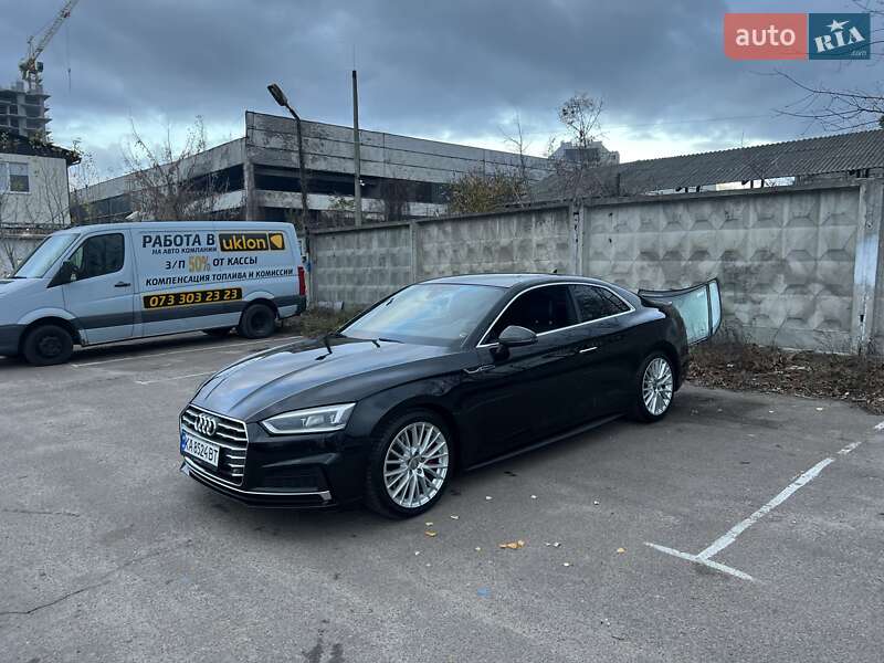 Купе Audi A5 2017 в Киеве