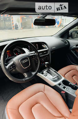 Кабриолет Audi A5 2011 в 