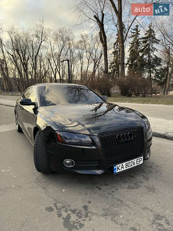 Купе Audi A5 2011 в Киеве