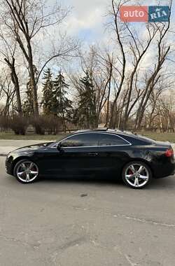 Купе Audi A5 2011 в Киеве