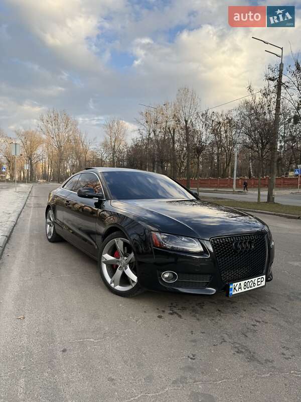 Купе Audi A5 2011 в Киеве