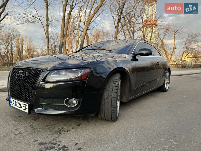 Купе Audi A5 2011 в Киеве