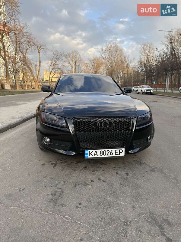 Купе Audi A5 2011 в Киеве